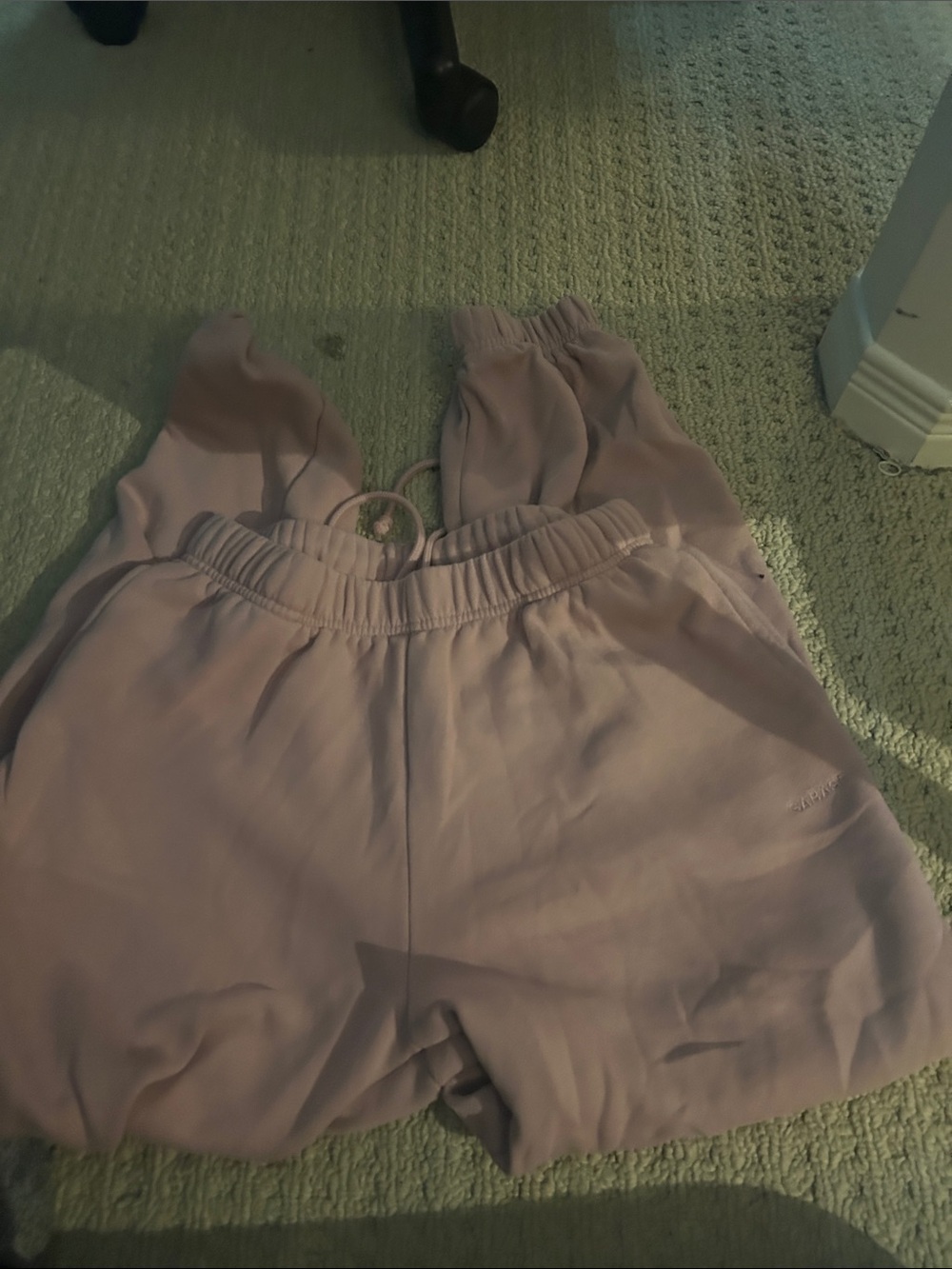 women’s sweatpants Classification